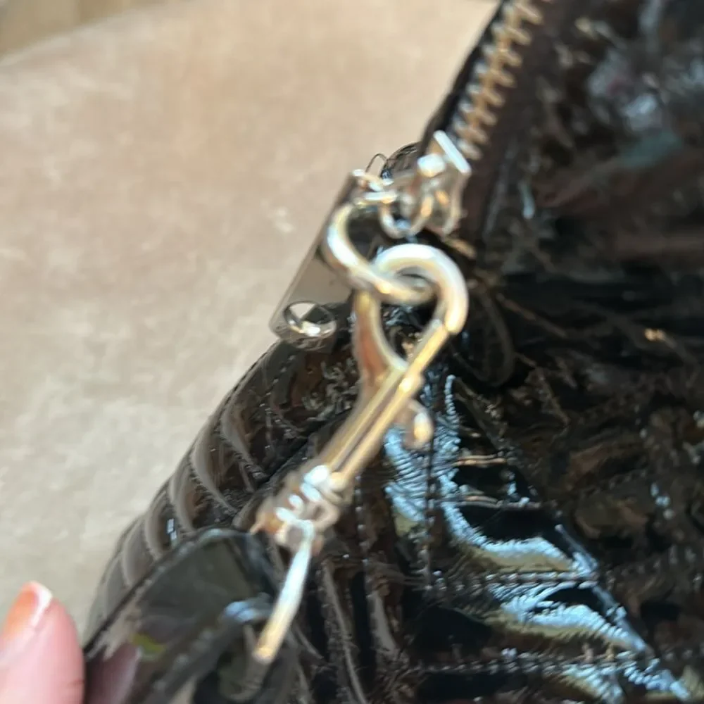 *Big Buddah* Large Quilted Black Patent Shoulder Bag EUC - Picture 10 of 10